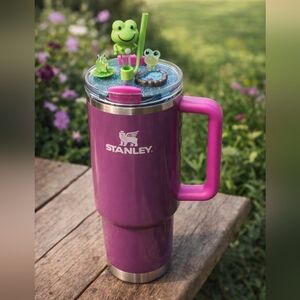 40 Oz Stanley Purple Tumbler with Pink Handle and Frog Lid